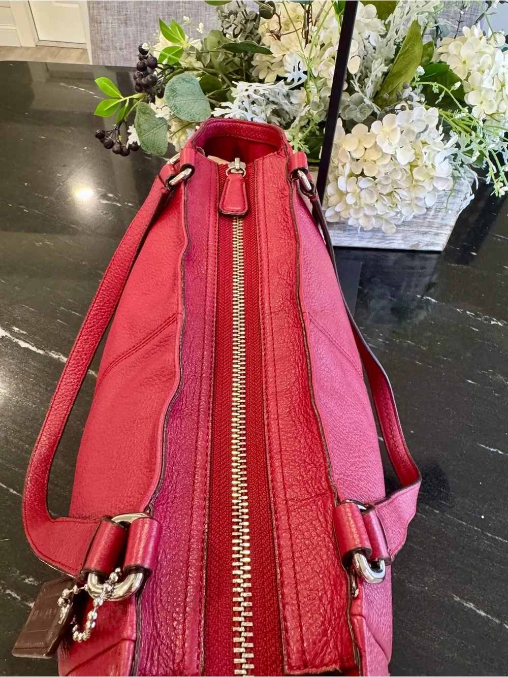♥️Coach Pebbled Leather Tote in Cranberry Red
